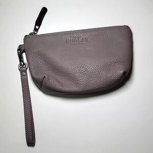 RUDSAK Leather Pebble Grey Zipper Pouch Wristlet Near New